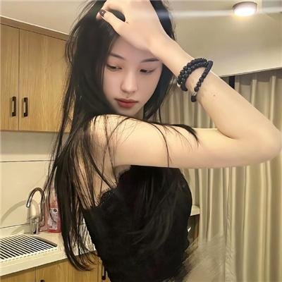 彩鸾春色